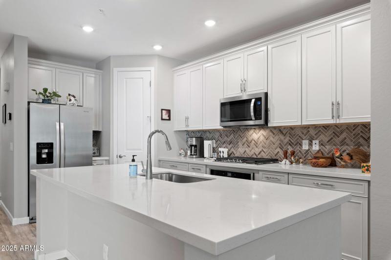 008__3855 S McQueen Rd APT 5