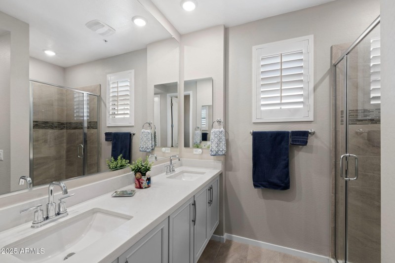 016__3855 S McQueen Rd APT 5