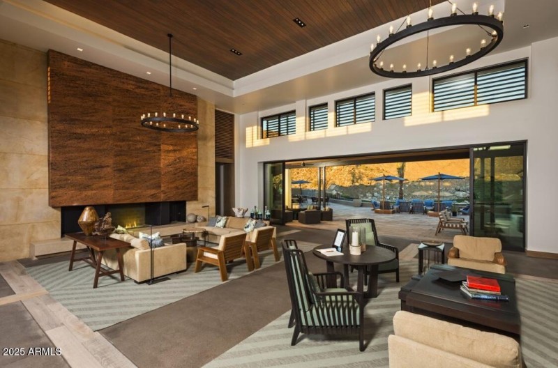 Victory Club - Arizona Room