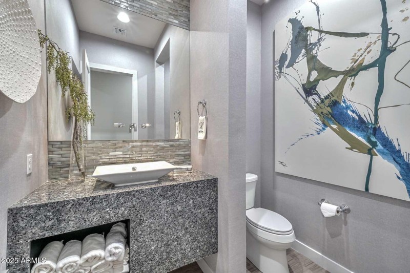 Powder Room