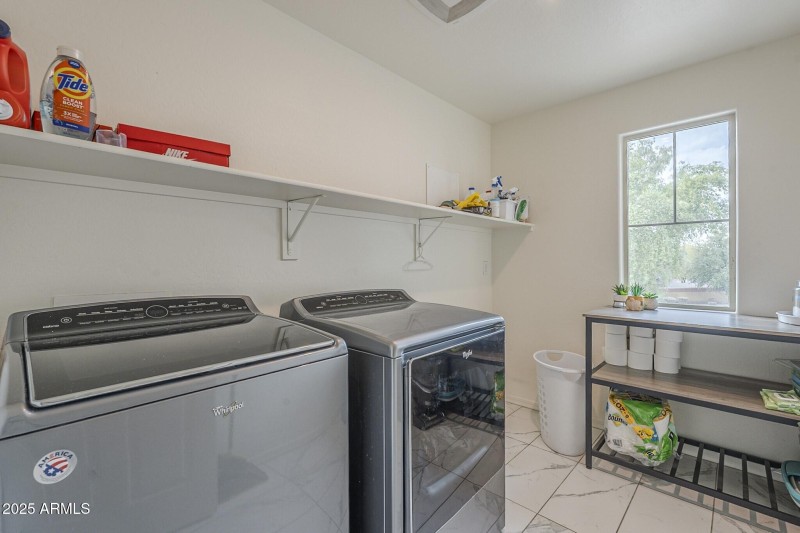034_Laundry Room Upstairs