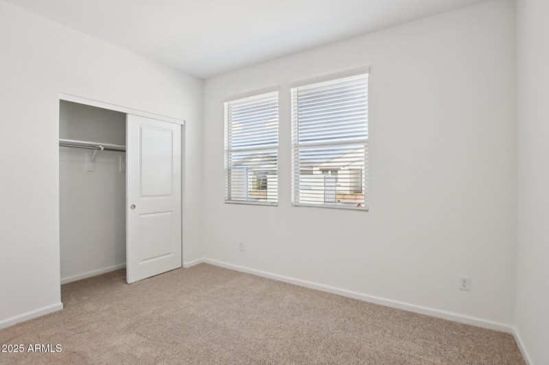 21-web-or-mls-W Bajada Rd-S1709-021