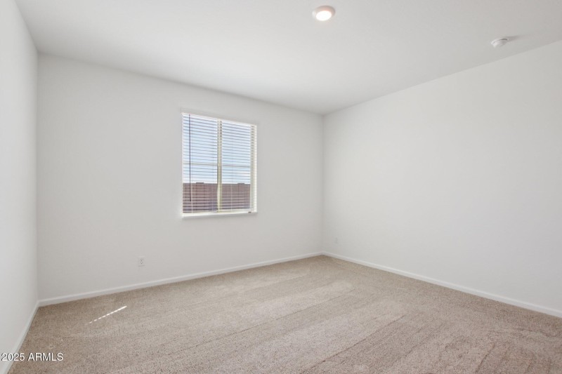 28-web-or-mls-W Bajada Rd-S1709-028