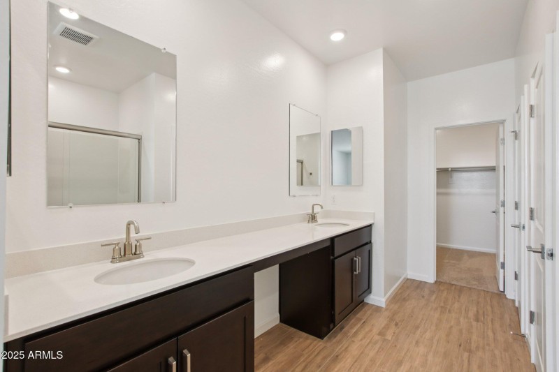 29-web-or-mls-W Bajada Rd-S1709-029