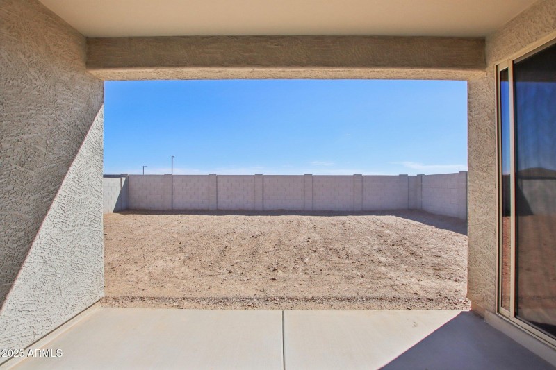 33-web-or-mls-W Bajada Rd-S1709-033