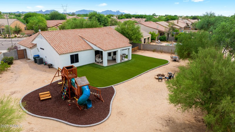 Large Lot is perfect for anything!