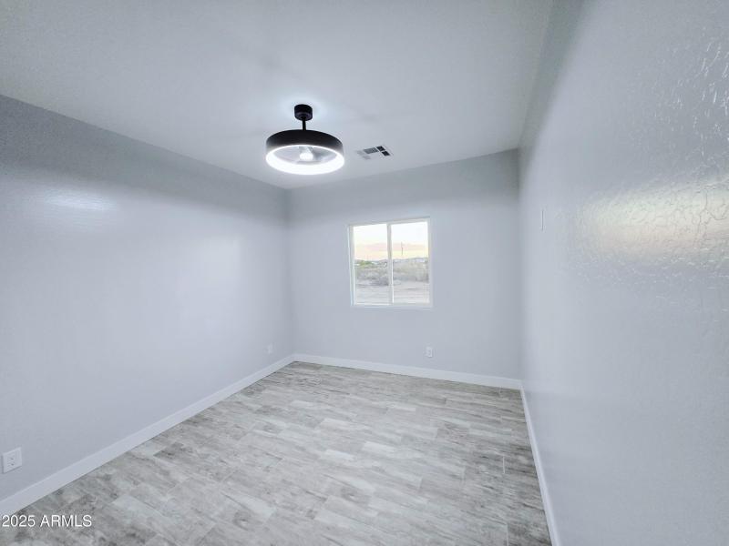 20250916_183402-VSCO-VSCO