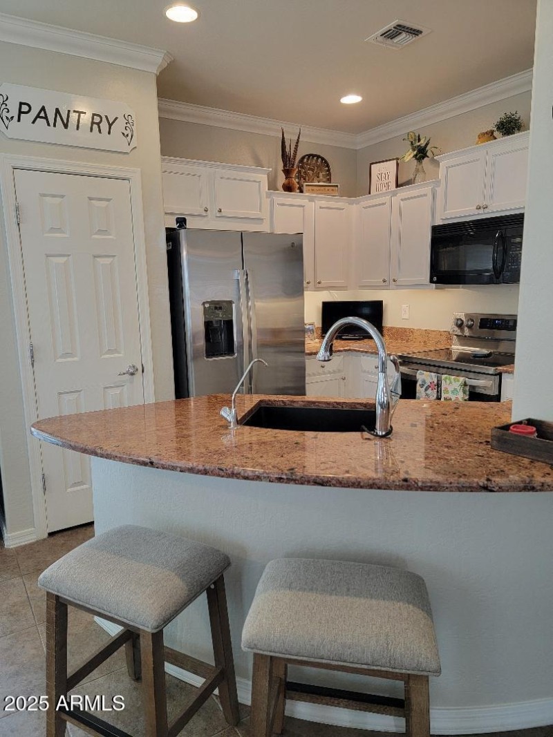 7531 breakfast counter