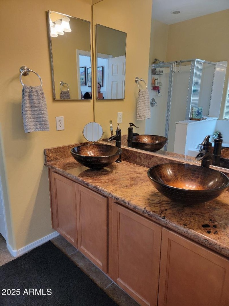 7531 primary bathroom double sinks