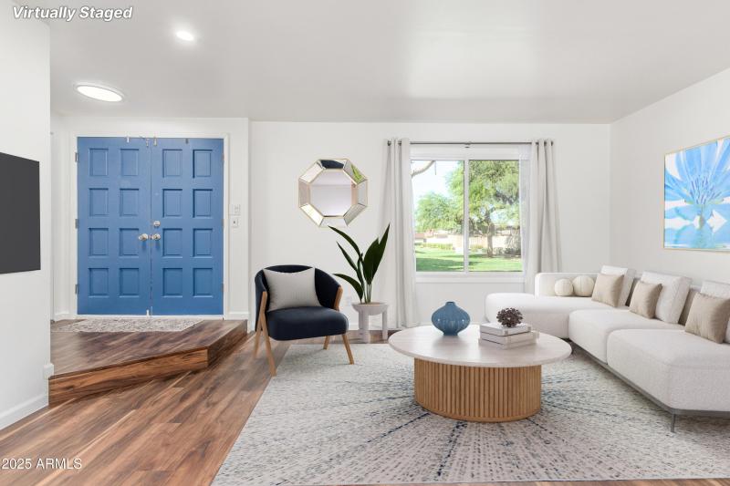 Donner Living Room 9.17