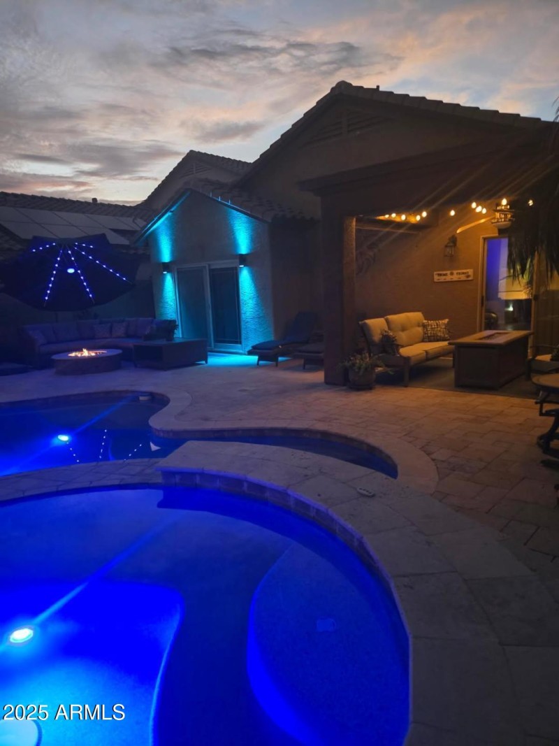 7531 night pictures of patios