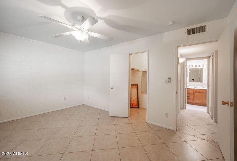 Walk-in closet, Hall bathroom