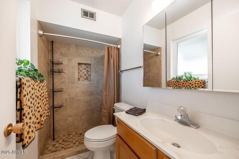 Primary bathroom-Walk-in shower