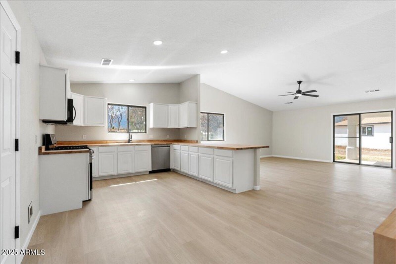 Kitchen & Living Room