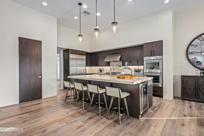 015_Open Flow Split Floor Plan