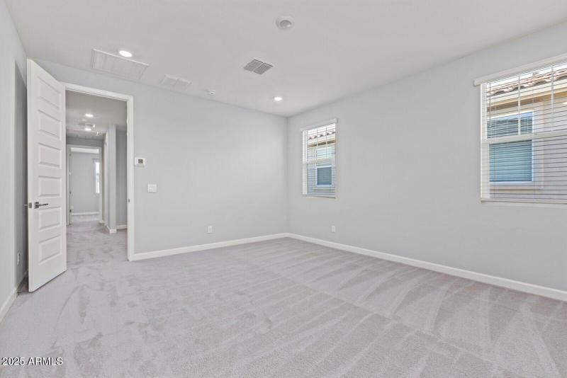 20250523045436420997000000-o