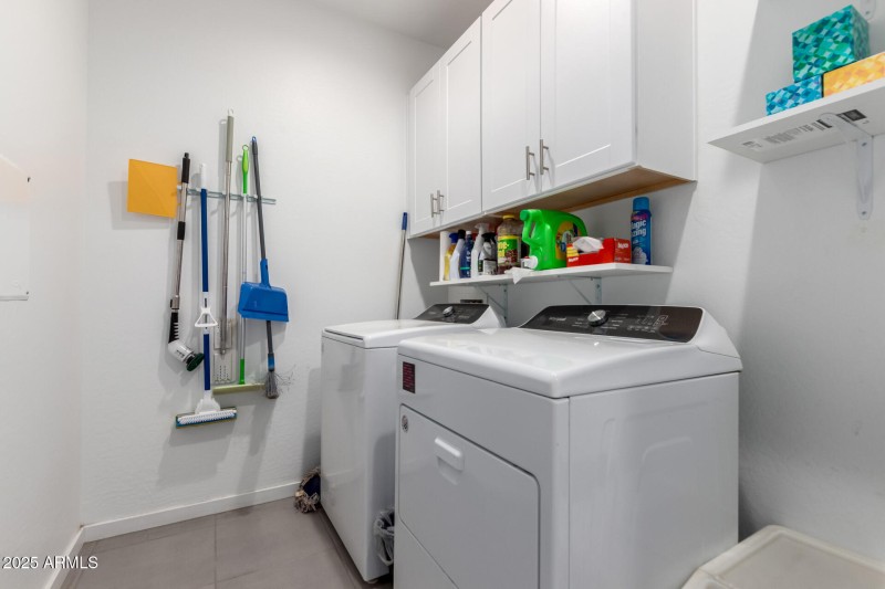 27 - Italian Trotter