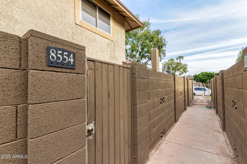 Front Entry (West Side)