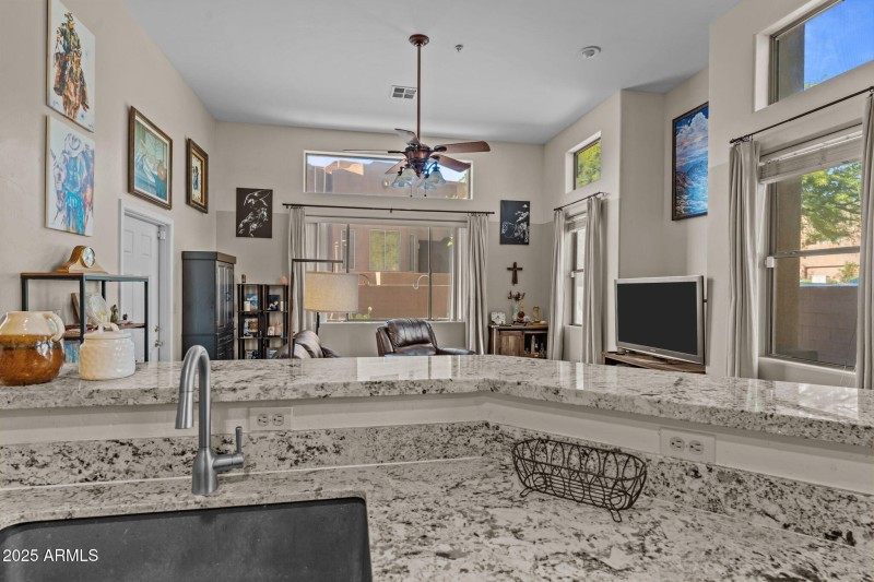 12-web-or-mls-DSC09526