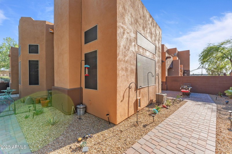 24-web-or-mls-DSC09584