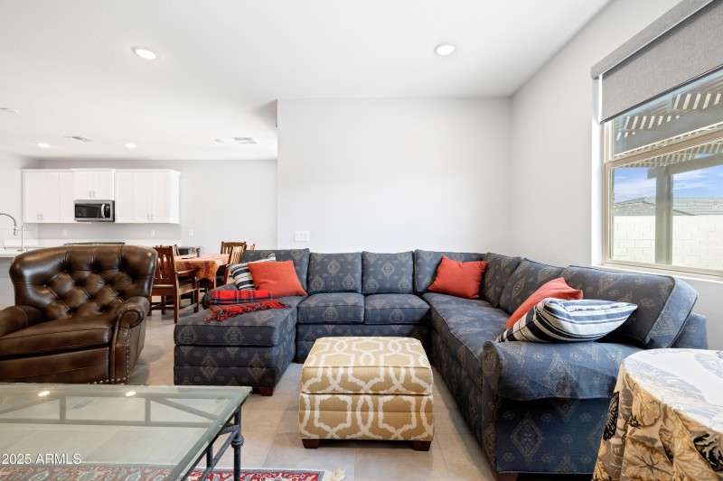 16031 W El Cortez Pl_27