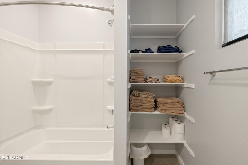 16031 W El Cortez Pl_14