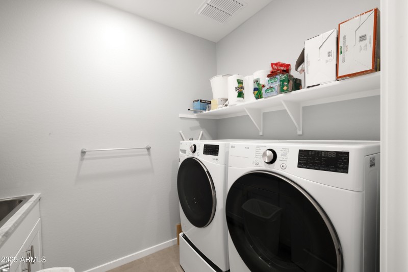 16031 W El Cortez Pl_17