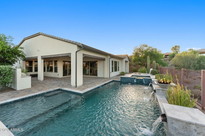 56-web-or-mls-DSC09929