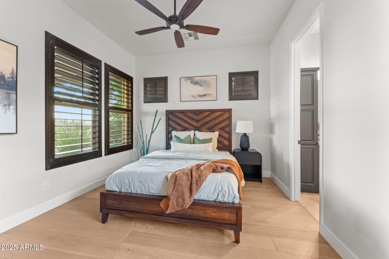 40-web-or-mls-DSC09846