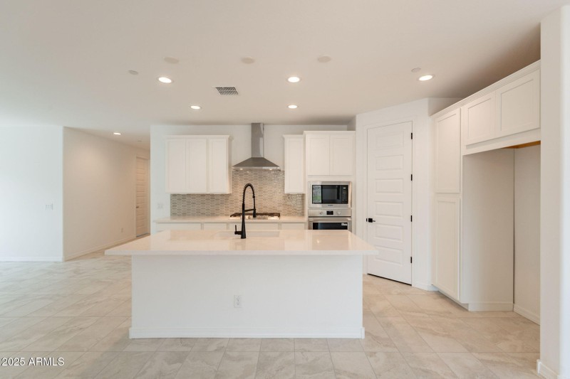 11-web-or-mls-117th-11 (3)