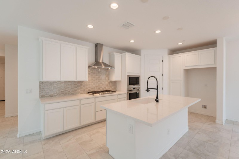 10-web-or-mls-117th-10 (2)