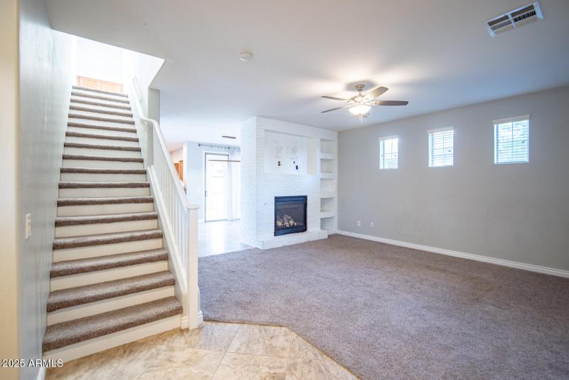 20250914_15166-W-Aster-Dr_05