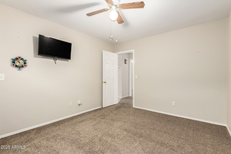 Walk-in Closet in 2nd bedroom