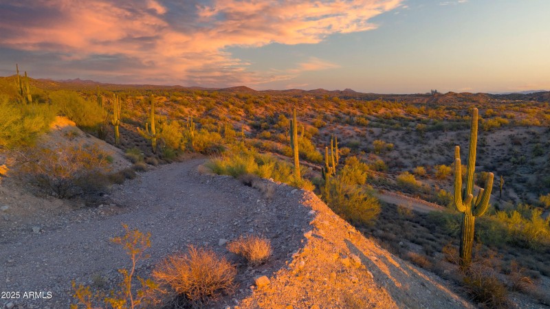 APN 505-01-007D00005