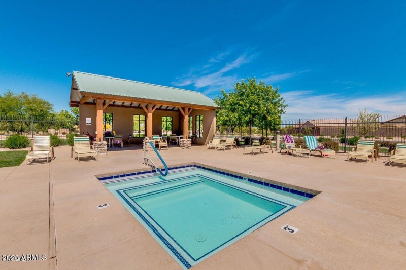 20180727160831758897000000-o