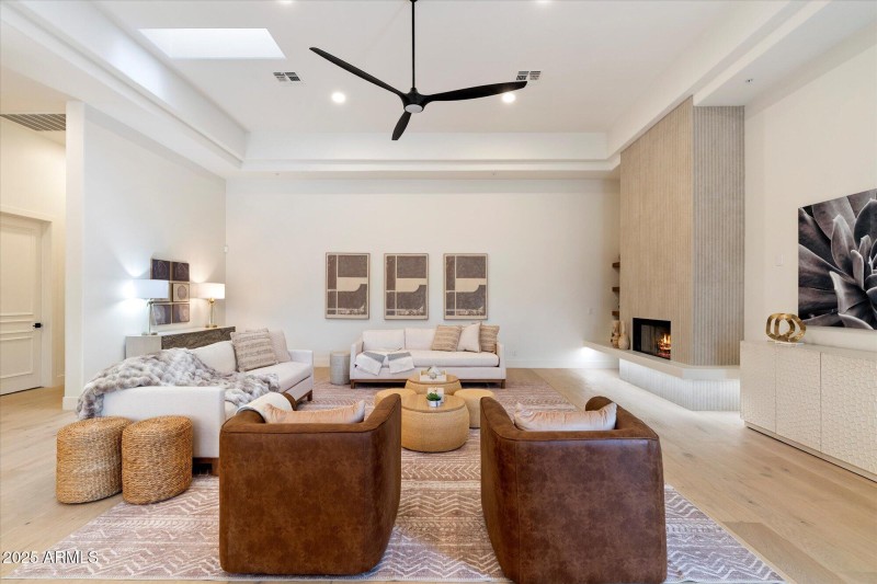 Family Room, Tiled Fireplace plus Bar