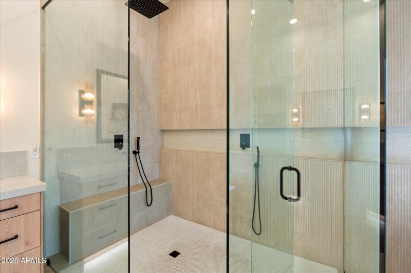 Fabulous oversized shower