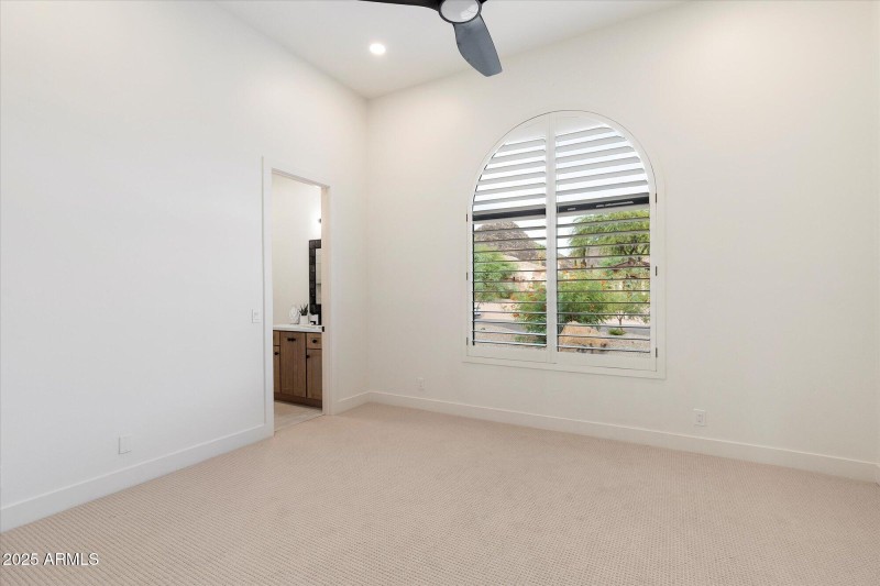 Bedroom 4 with En-Suite Bath