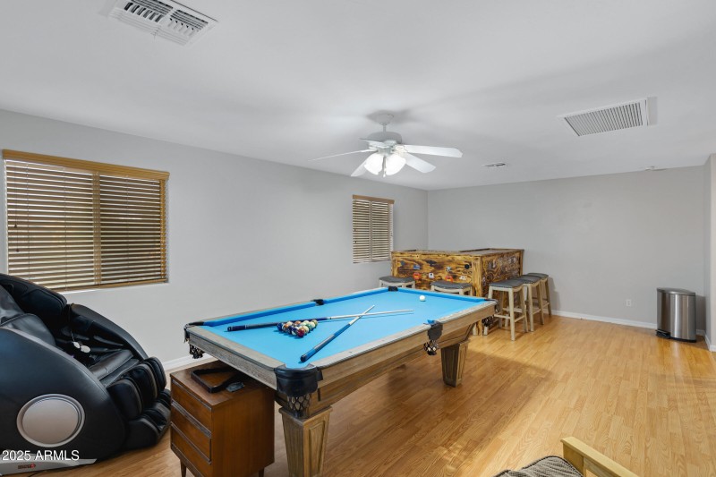 2732 N Monticello Dr-23