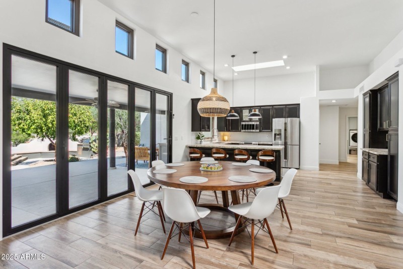 8-web-or-mls-30506-n-60th-st