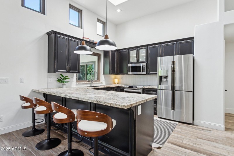 12-web-or-mls-30506-n-60th-st