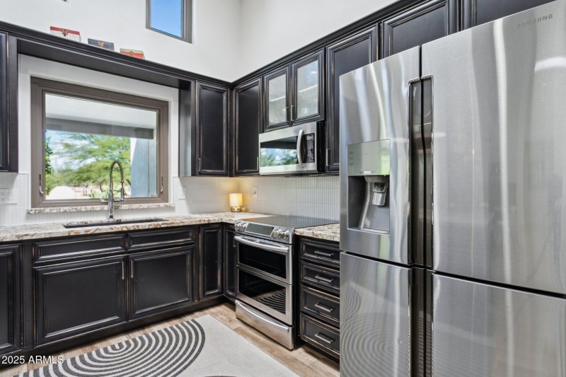 14-web-or-mls-30506-n-60th-st