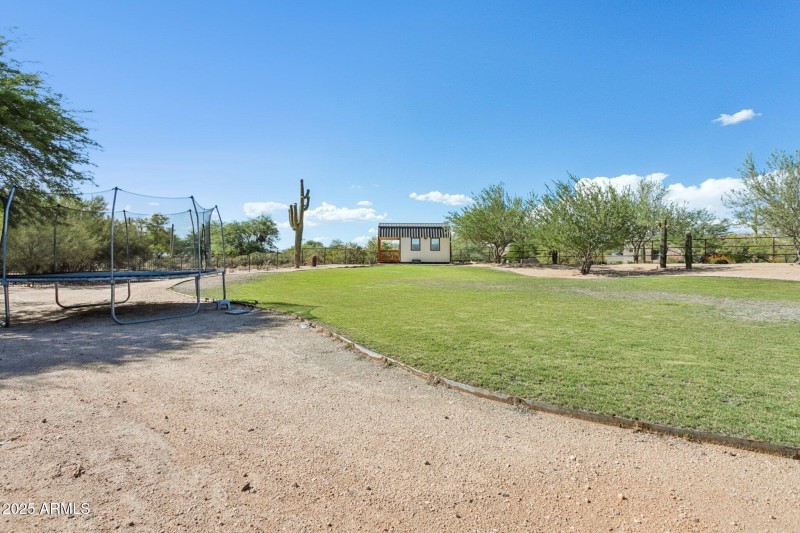 61-web-or-mls-30506-n-60th-st