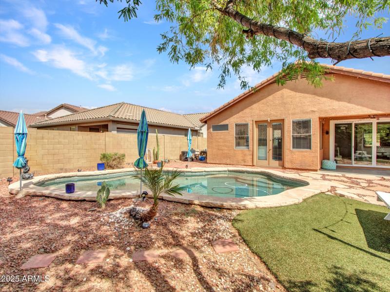 Backyard to Side Yard