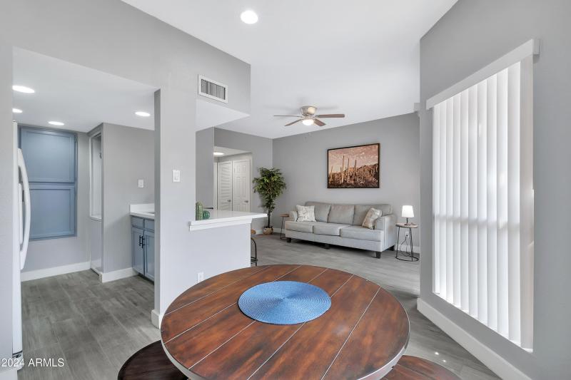 9711 E Mountain View Rd unit 1516-5