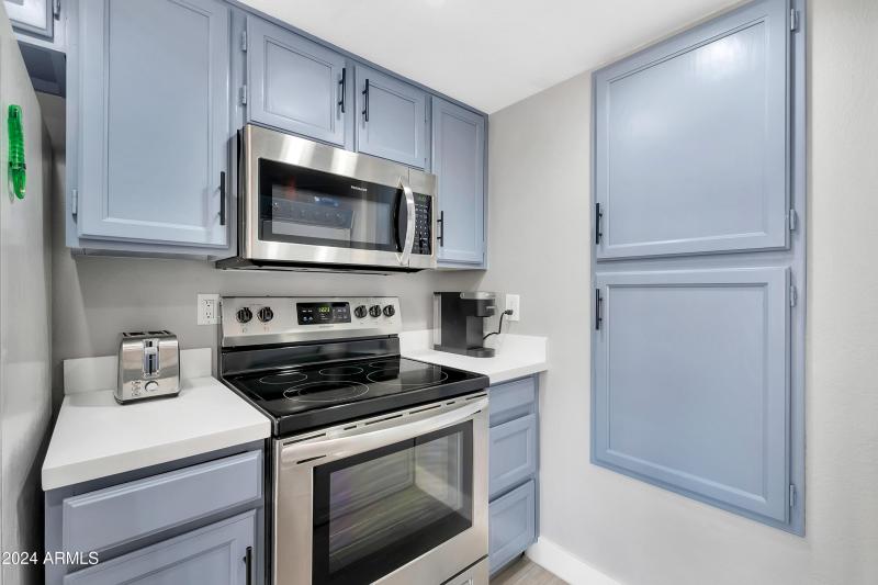 9711 E Mountain View Rd unit 1516-13