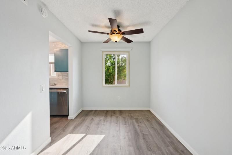 10-web-or-mls-N 98th Ave G-S1809-010