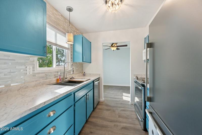 12-web-or-mls-N 98th Ave G-S1809-012