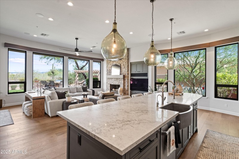 28-Kitchen & Family Room