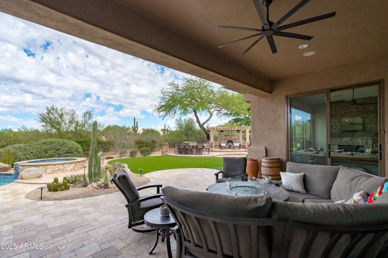 59-Large Covered Patio